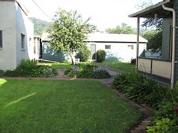 Bayberry House Bed & Breakfast