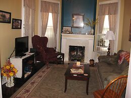 Bayberry House Bed & Breakfast