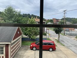 Bayberry House Bed & Breakfast