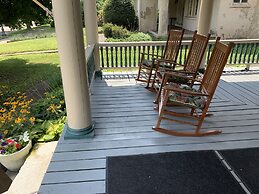 Bayberry House Bed & Breakfast