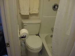 Bayberry House Bed & Breakfast