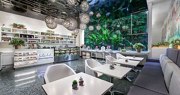 FM7 Resort Hotel Jakarta