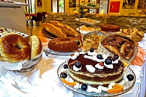 Acra Hotel - Special Class