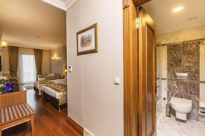 Acra Hotel - Special Class