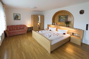 Hotel Dreisonnenberg