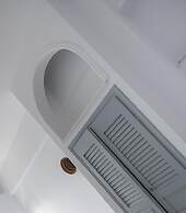 Pearl on the Cliff Hotel & Suites