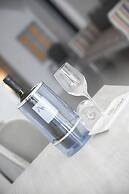 Pearl on the Cliff Hotel & Suites