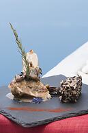 Pearl on the Cliff Hotel & Suites