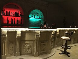 The Village Cave Hotel