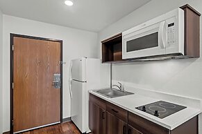 WoodSpring Suites Austin North I-35