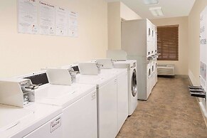 WoodSpring Suites Austin North I-35