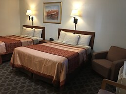 Canyonlands Motor Inn