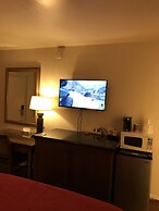 Canyonlands Motor Inn