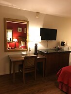 Canyonlands Motor Inn