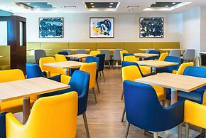 Comfort Suites Kelowna