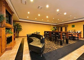 Comfort Suites Bay City