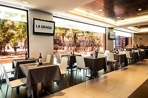 Hotel Tach Madrid Airport