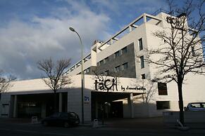 Hotel Tach Madrid Airport