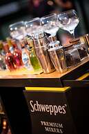 Hotel Tach Madrid Airport