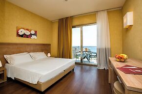 Grand Hotel Yachting Palace