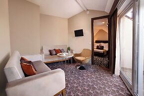 Almina Hotel - Special Class