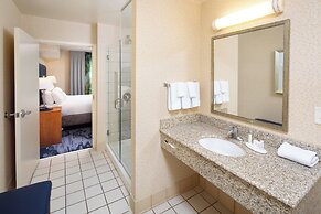 Fairfield Inn & Suites South Boston