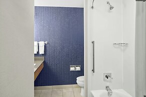 Fairfield Inn & Suites South Boston