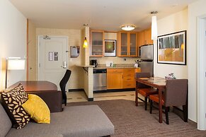 Residence Inn by Marriott Springfield Old Keene Mill