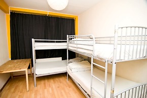 Kensal Green Backpackers 1