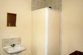 Kensal Green Backpackers 1