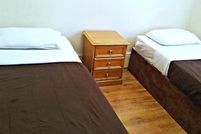 Kensal Green Backpackers 1