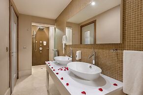 Ramada Plaza by Wyndham Antalya