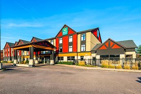 Quality Inn and Suites Petawawa