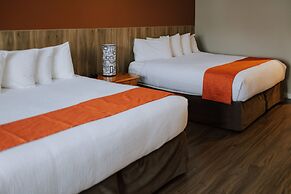 Glacier House Resort