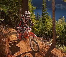 Glacier House Resort