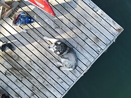 Glacier House Resort