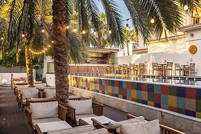 King Jason Paphos - Designed for Adults By Louis Hotels