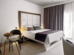 King Jason Paphos - Designed for Adults By Louis Hotels