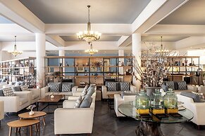 King Jason Paphos - Designed for Adults By Louis Hotels