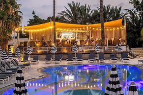 King Jason Paphos - Designed for Adults By Louis Hotels