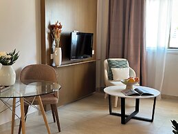 King Jason Paphos - Designed for Adults By Louis Hotels