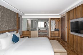 Kin Hotel Thai Van Lung