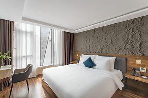 Kin Hotel Thai Van Lung