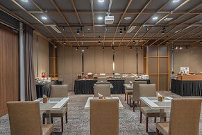 Kin Hotel Thai Van Lung