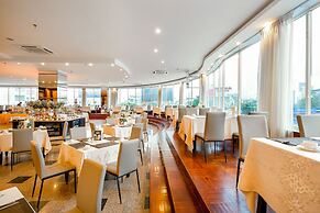 Muong Thanh Luxury Song Han Hotel