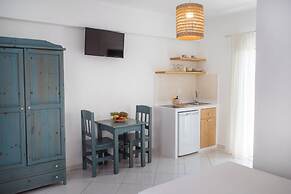 Ikaros Studios & Apartments