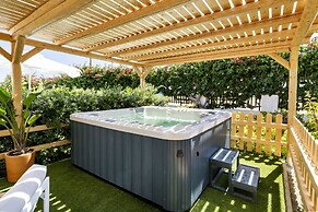 Ikaros Studios & Apartments