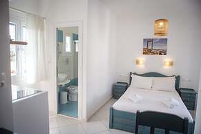 Ikaros Studios & Apartments