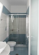 Ikaros Studios & Apartments