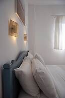 Ikaros Studios & Apartments